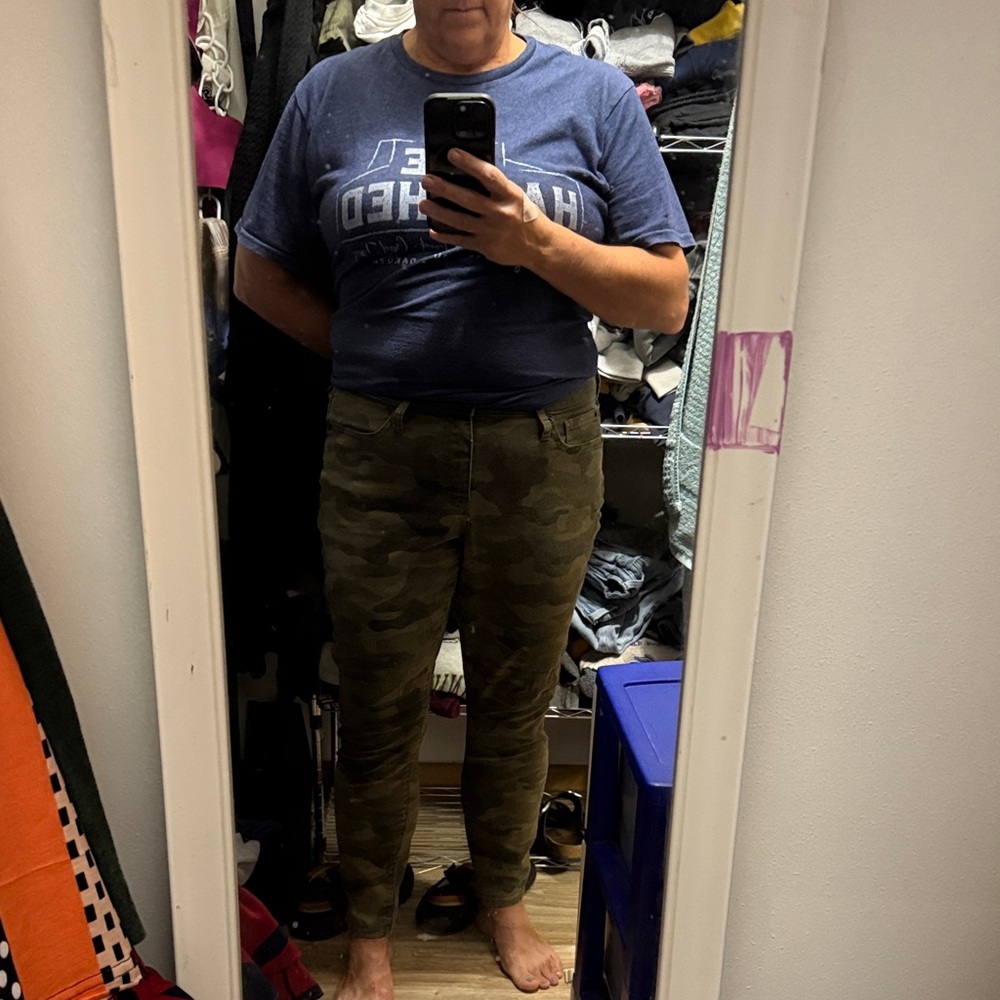 Women’s Camouflage Pants